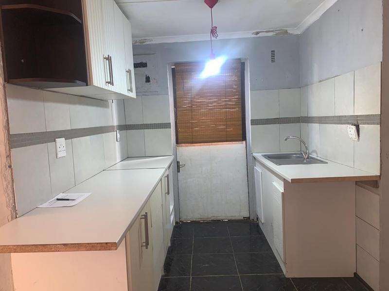 4 Bedroom Property for Sale in Westridge Western Cape